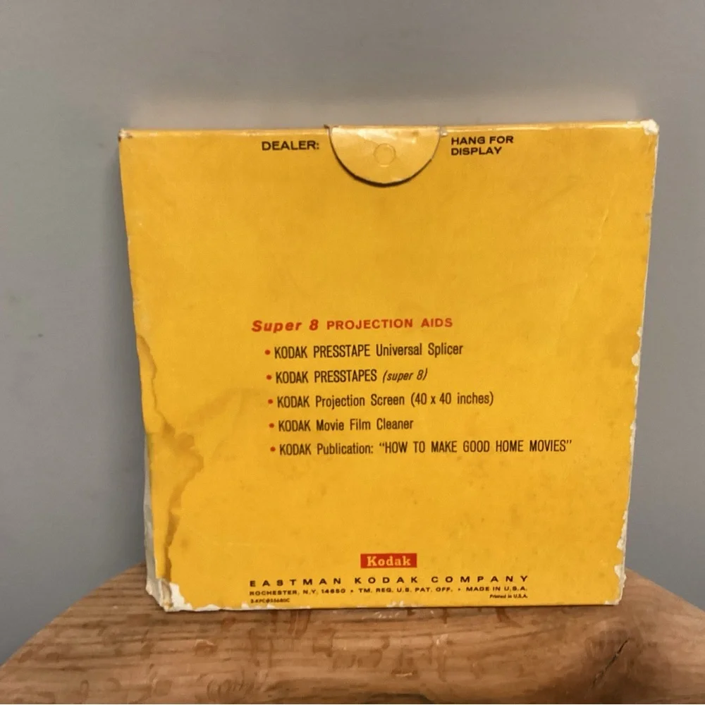 🟡 Vintage - Never Used - Kodak Movie Reel - Super 8 - 400 Feet - Made In USA